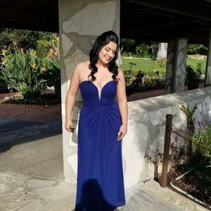 Meet your Posher, Corina